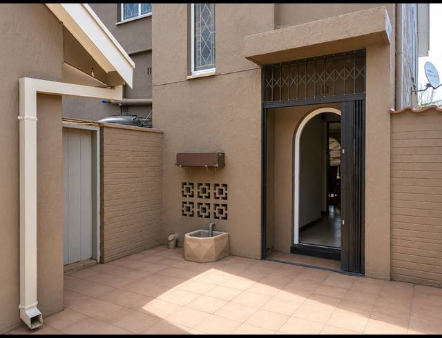 3 BEDROOM TOWNHOUSE FOR SALE IN THREE RIVERS